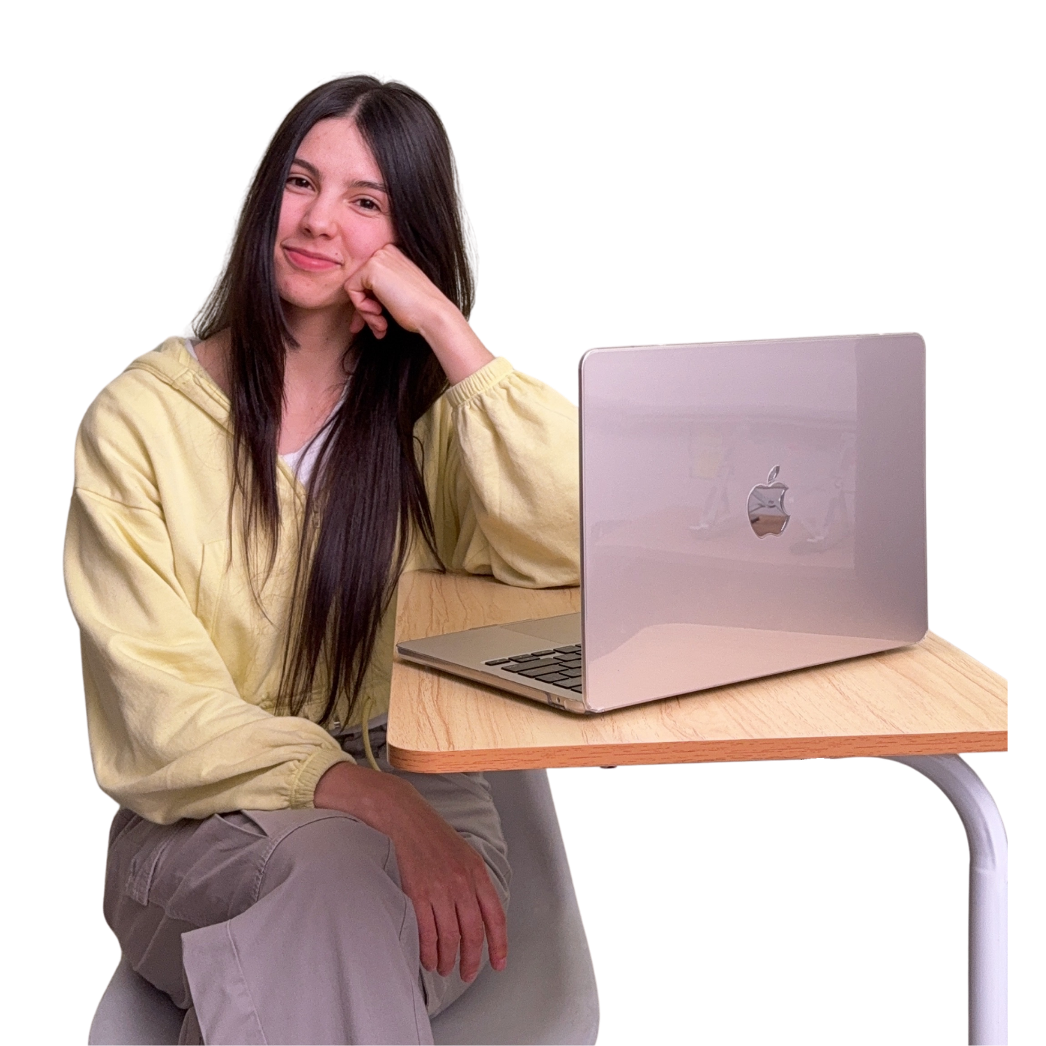 Teacher Isa con su computador